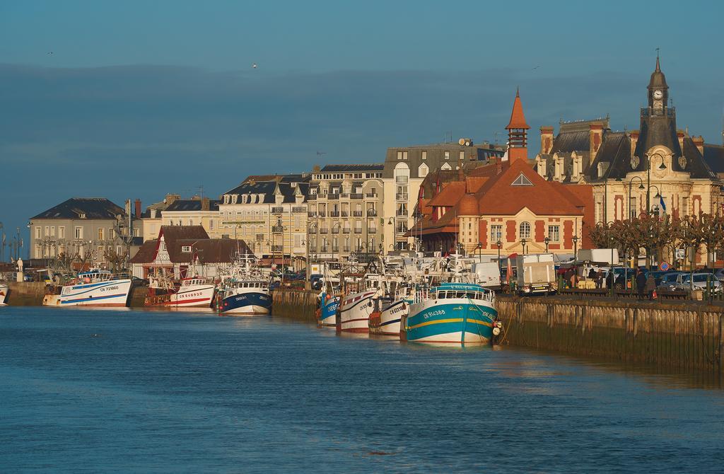 La Porte Bleue Trouville-sur-Mer Exterior photo